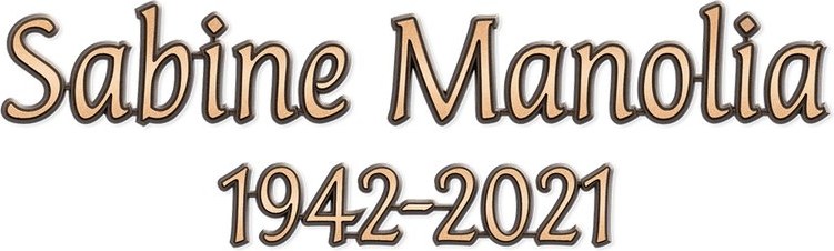 Inschriftplatte Manolia aus Bronze und Aluminium