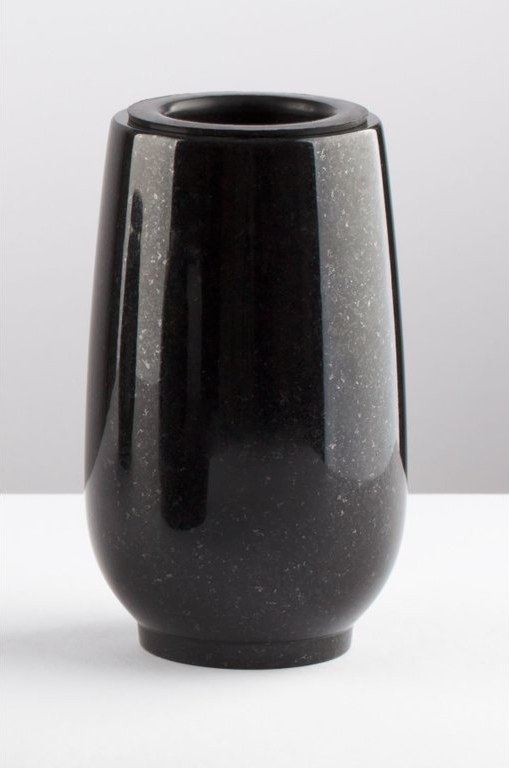 Granitvase V42